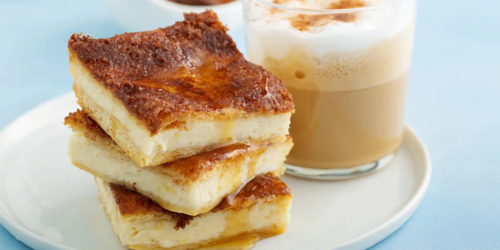 Churro Cheesecake Bars